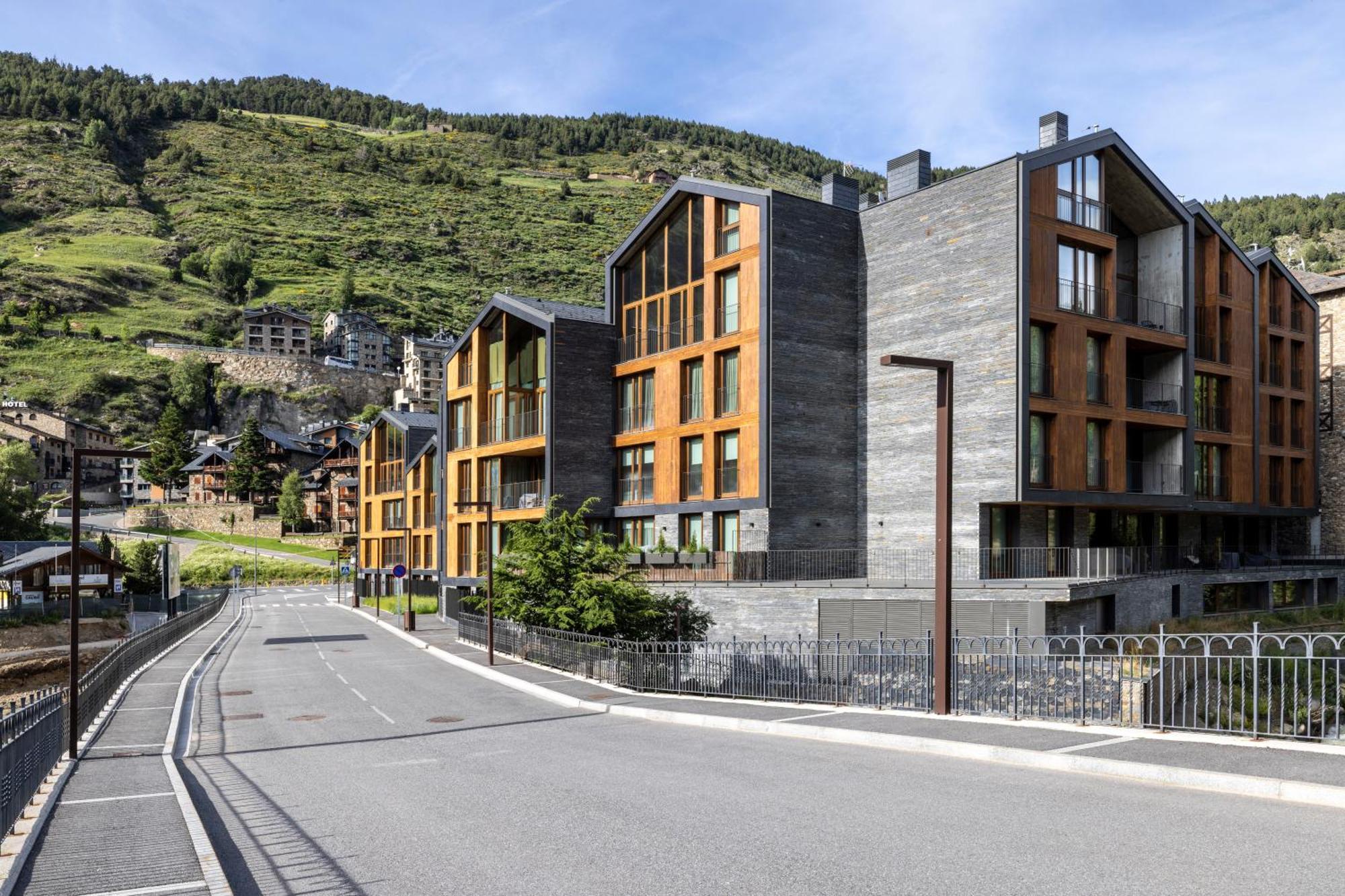 Un Diamante De Montana L A Pie De Pistas De Esqui - Gimnasio - Sauna - Piscina L 6Pax L By Bonesvacances El Tarter Exterior photo